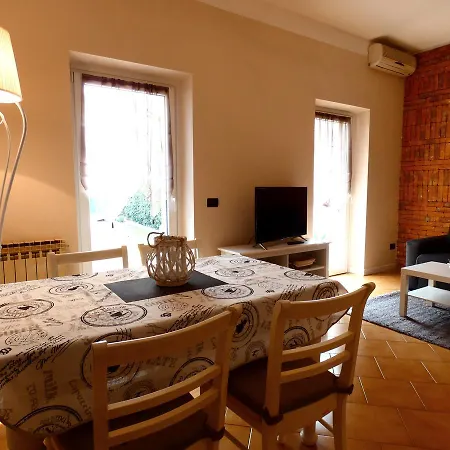 Sunrise House Desenzano * Desenzano del Garda